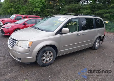 2008 Chrysler Town & Country Touring из США, поврежденный, VIN 2A8HR54P48R736379